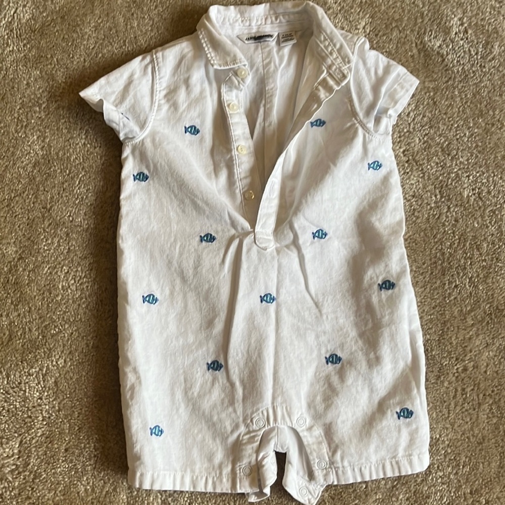 Excellent Used condition Janie & Jack fish embroidered romper
